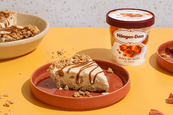 Häagen-Dazs® Dulce de Leche Ice Cream Pie with Pretzel Crust